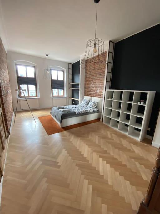 Wyjatkowy Apartament Blisko Rynku Apartment Вроцлав Екстериор снимка